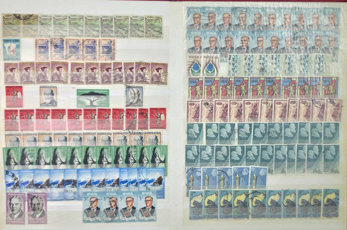 Lighthouse Stock Book: 16 Page/ 32 Sides with UMM/MM/Used Union of SA/SWA. Old Dealers Stock