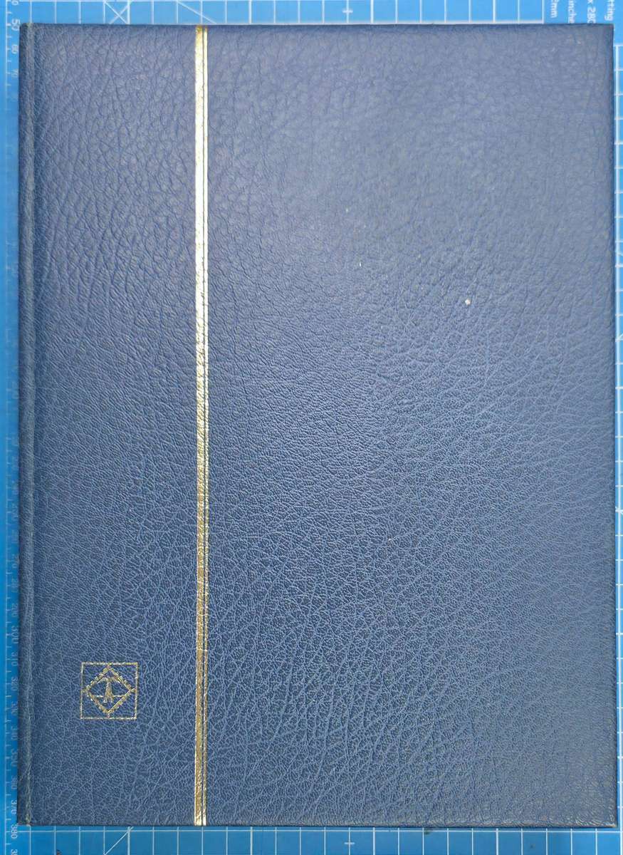 Lighthouse Stock Book: 16 Page/32 Sides Black with Used Union/ RSA