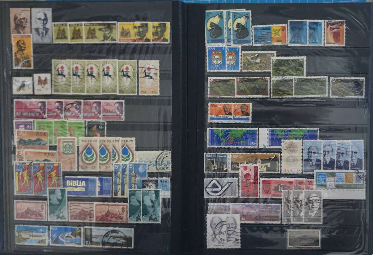 Lighthouse Stock Book: 16 Page/32 Sides Black with Used Union/ RSA