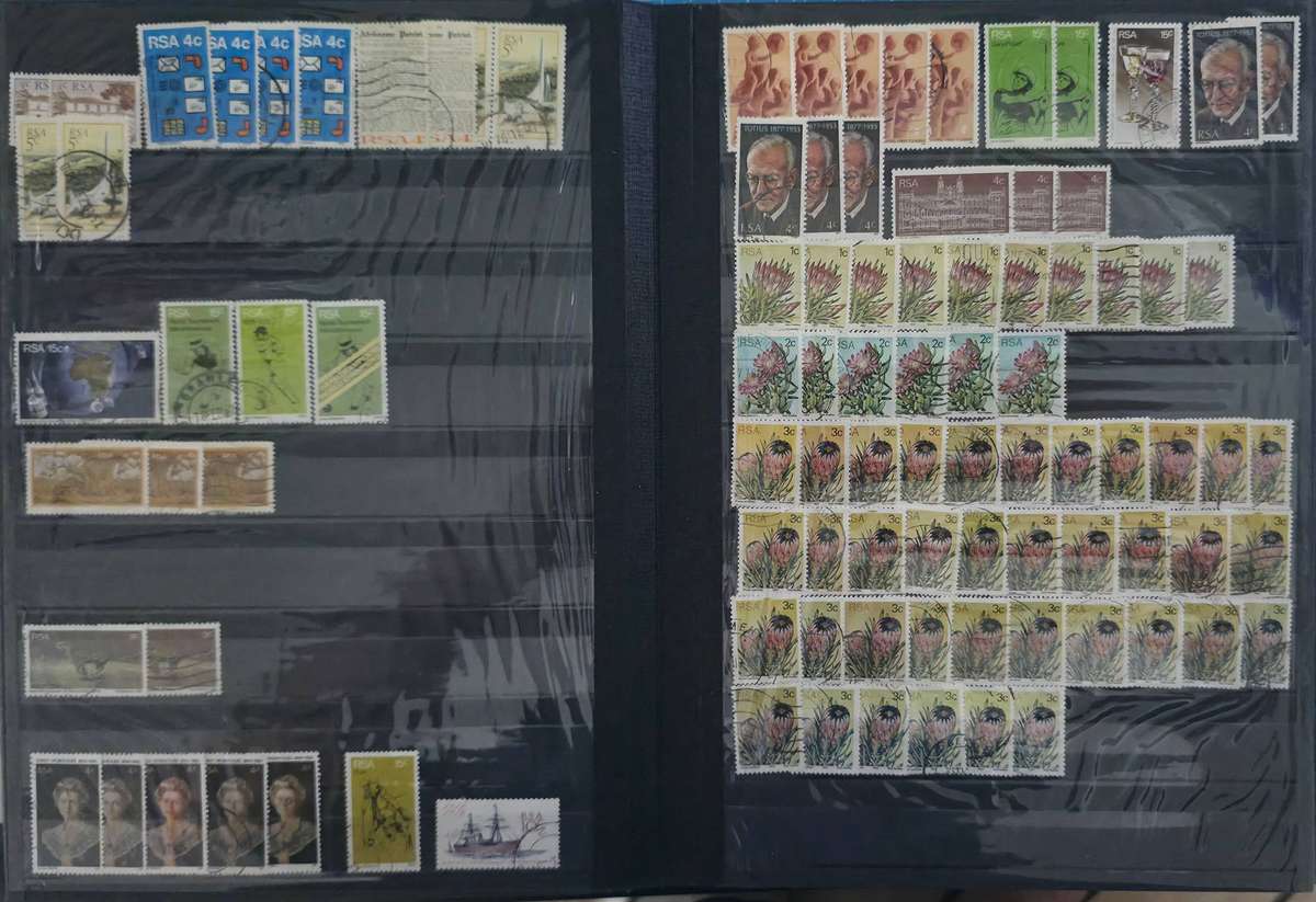 Lighthouse Stock Book: 16 Page/32 Sides Black with Used Union/ RSA