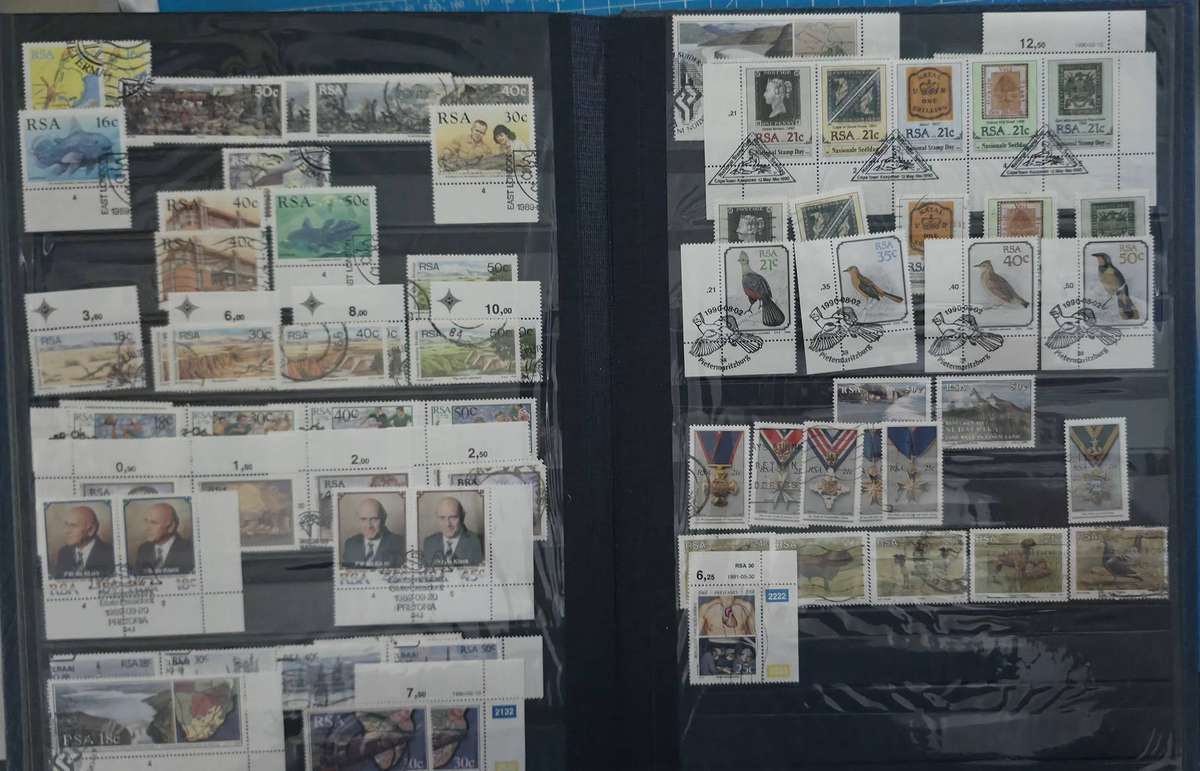 Lighthouse Stock Book: 16 Page/32 Sides Black with Used Union/ RSA