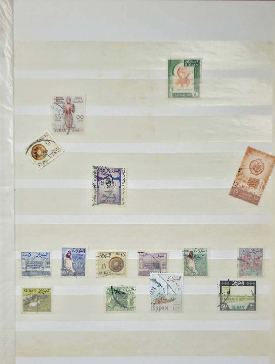 Lighthouse Stock Book: 8 White Pages/16 Sides with Used Sudan (1897-1954): Finds Possible.