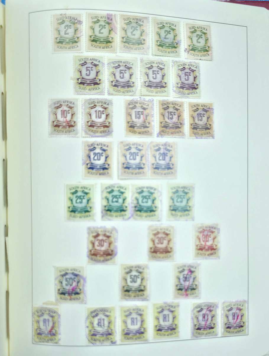 Lighthouse Stamp Album: Pre-Printed Hinge Album for Union/RSA. Some sets complete. Very Nice Starter