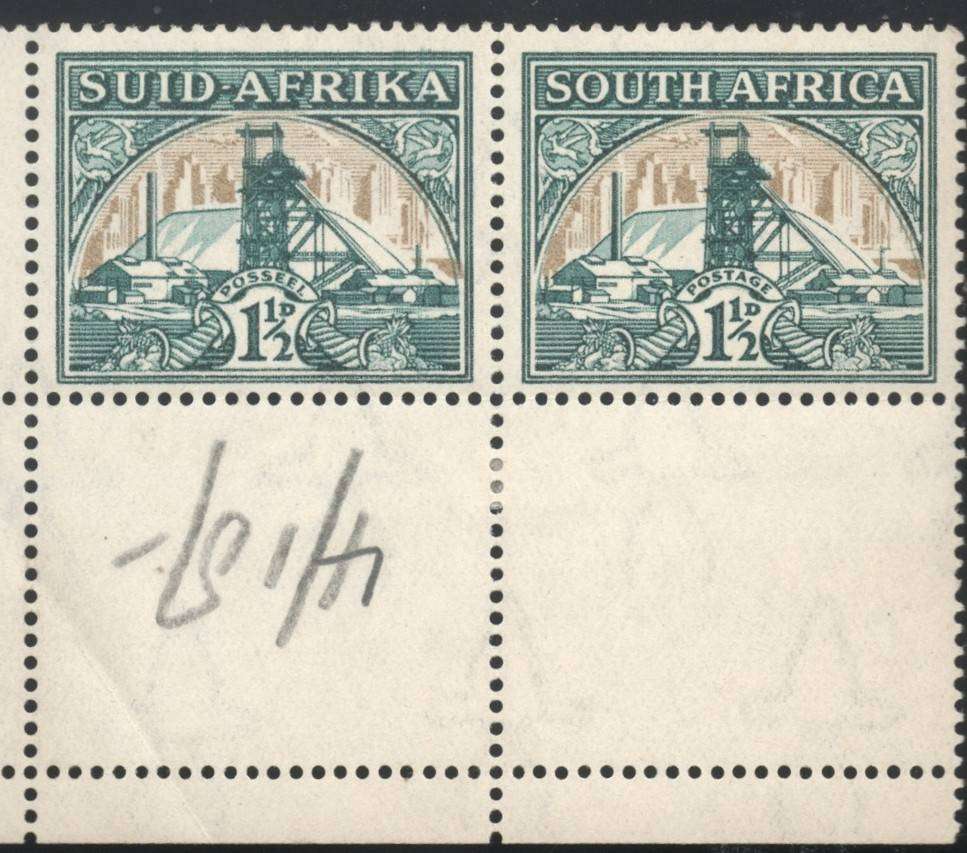 Union of SA 1936: 1½D Pair (SACC 57) - MM with Print Flaw and Centre Shift as per Scan **Rare**
