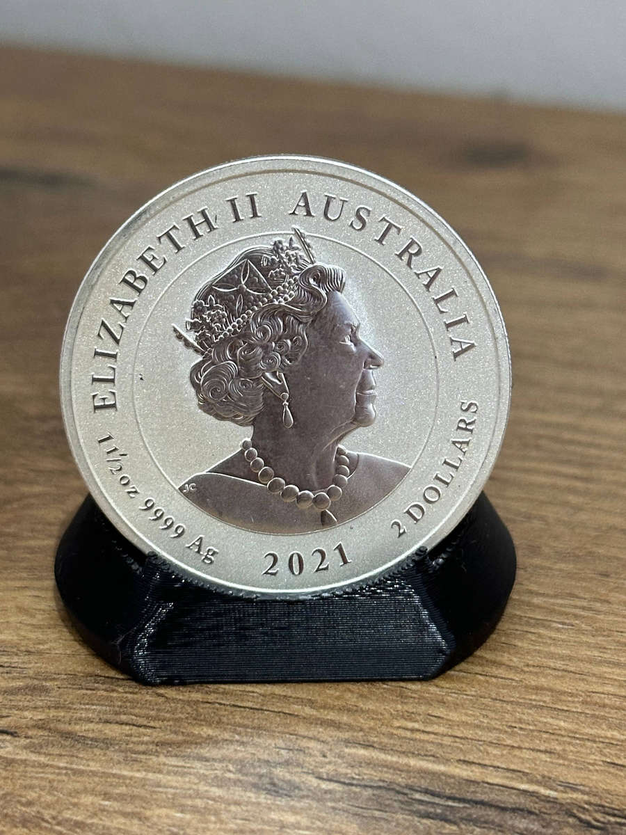 Australian Silver Spotted Eagle Ray Coin 1.5 oz