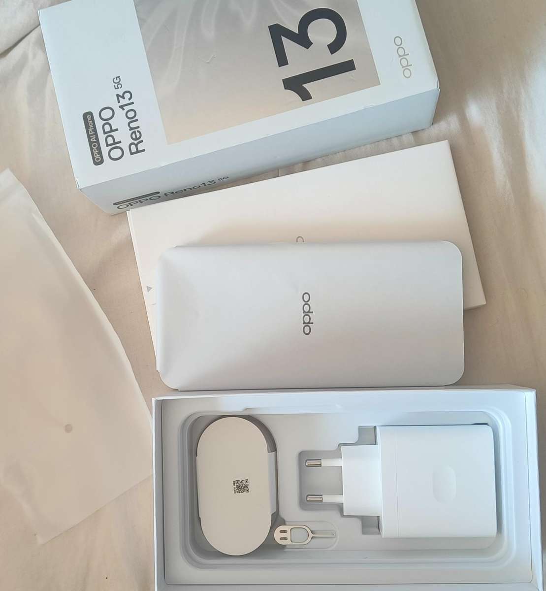 Oppo Reno 13 5G Smartphone