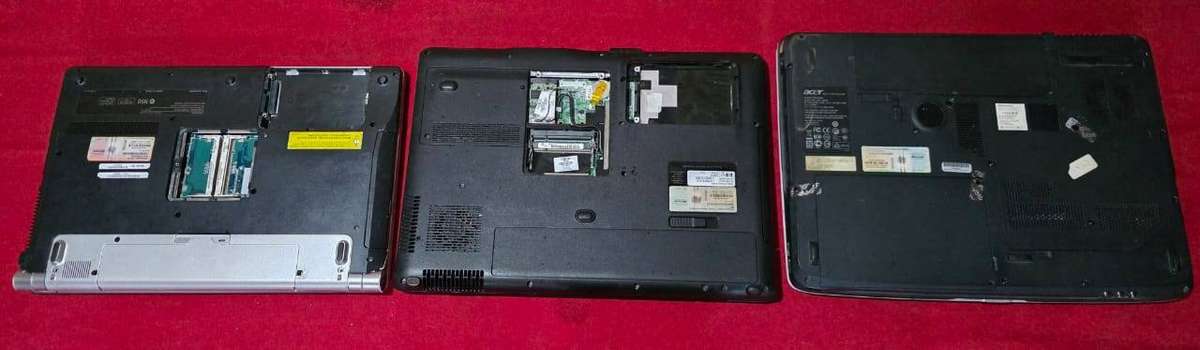 LAPTOPS FOR SPARES OR REPAIRS