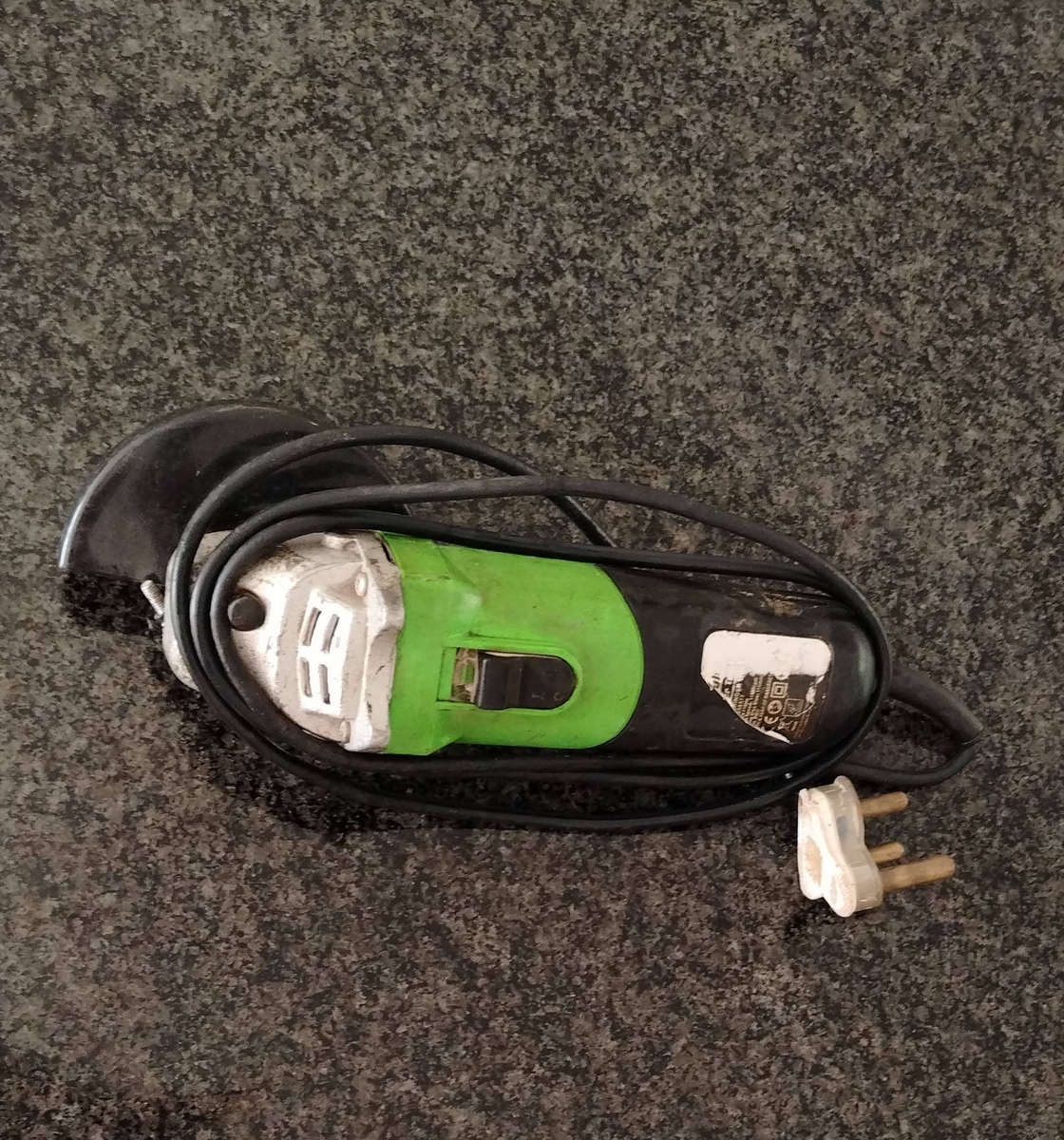 Lot of Power Tools (please read)