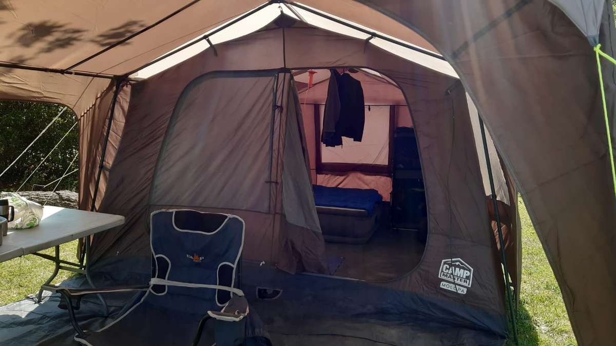 CAMPMASTER Molopa Tent