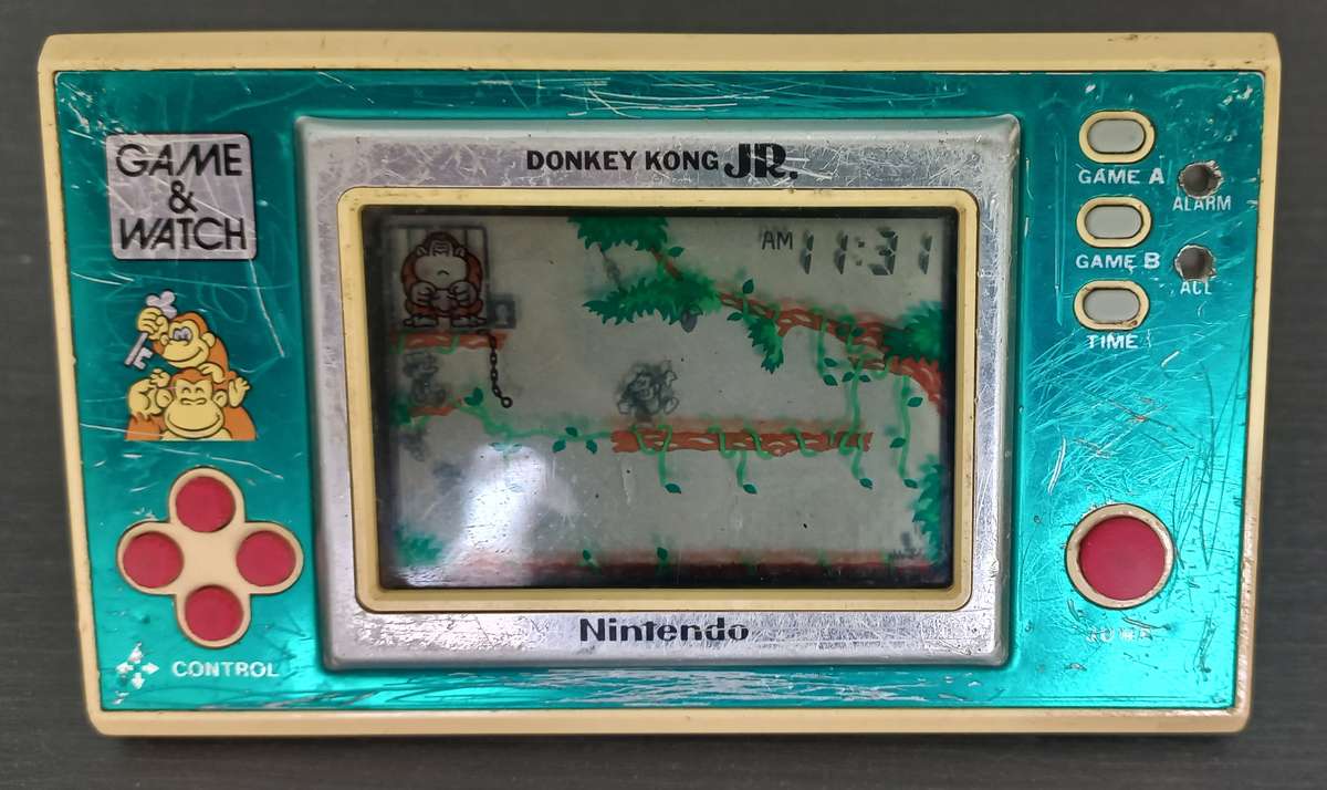 GAME & WATCH Donkey Kong JR