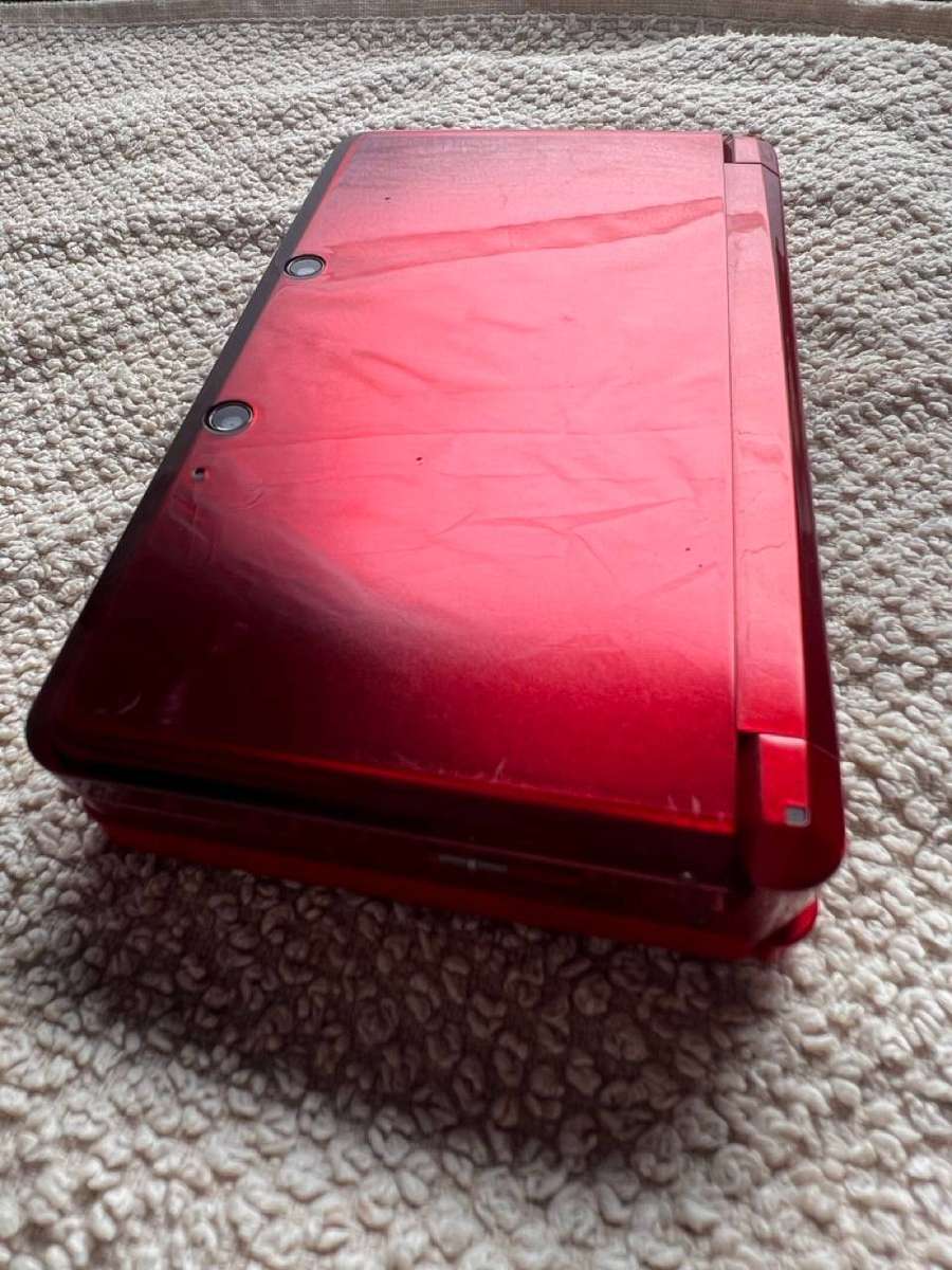 Nintendo 3DS CTR-001 - Red
