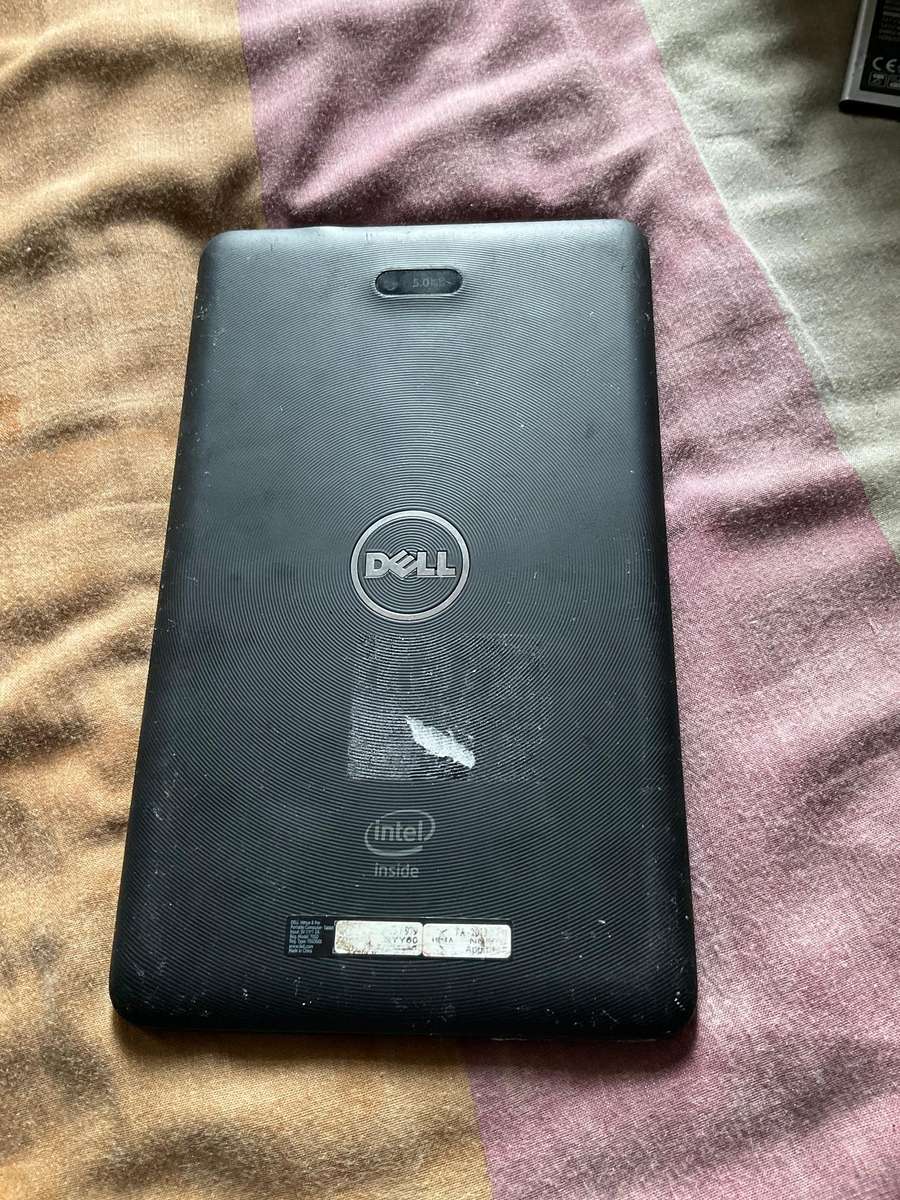 Dell 8 pro