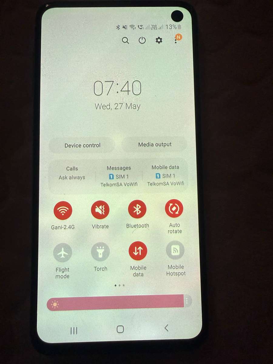 Samsung S10e
