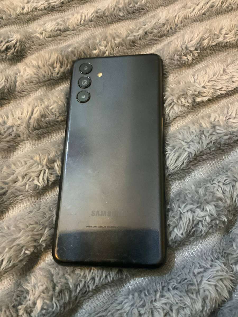 Samsung a04s