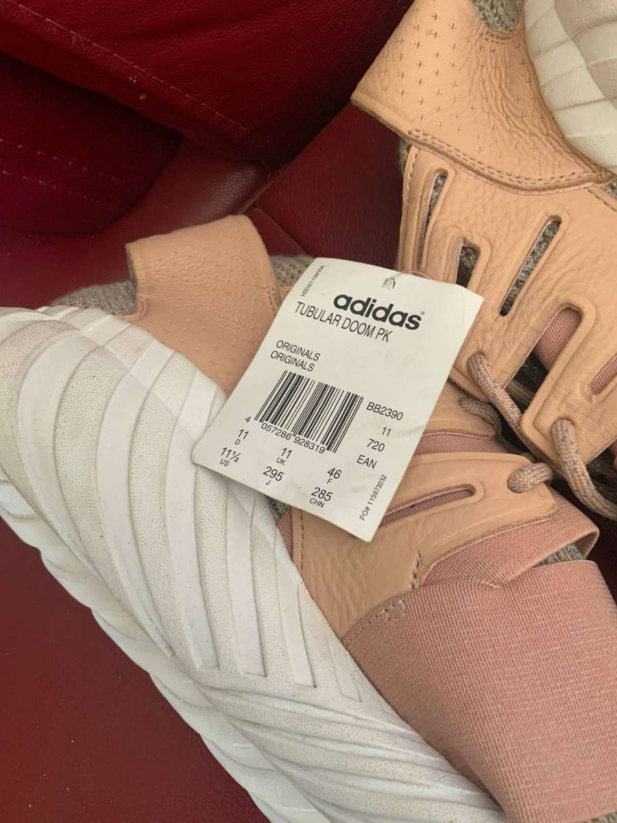 Adidas tubular doom pk