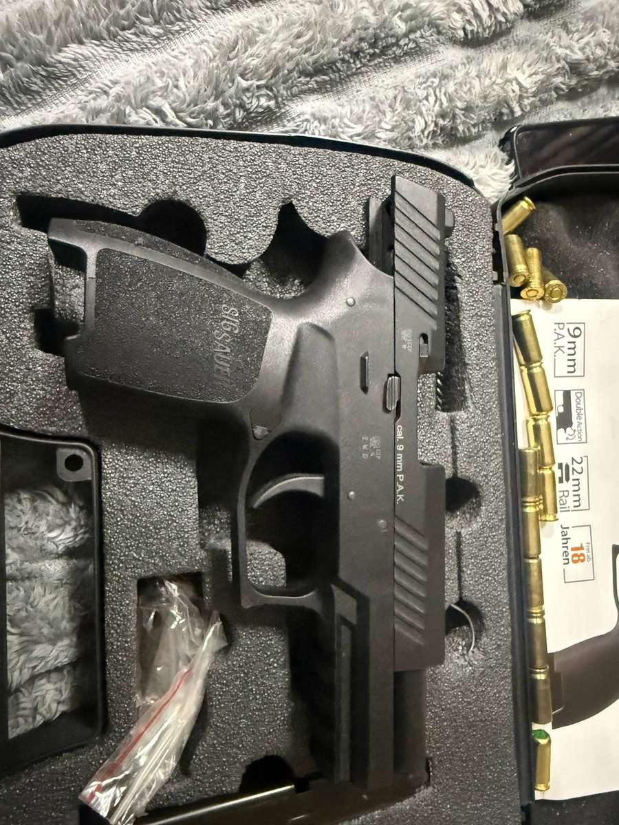 Sig sauer 9mm blank