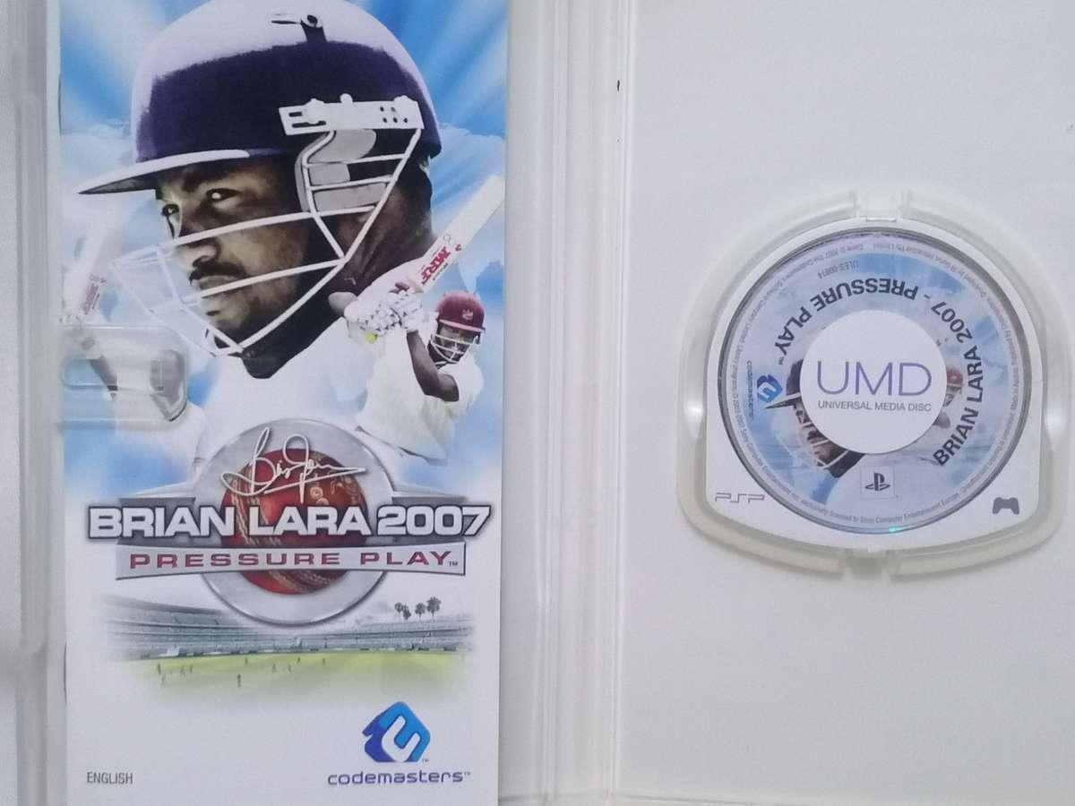 PSP Game - (BRIAN LARA 2007) - WITH BOOKLET -  EXCELLENT CONDITION - SEE BELOW.