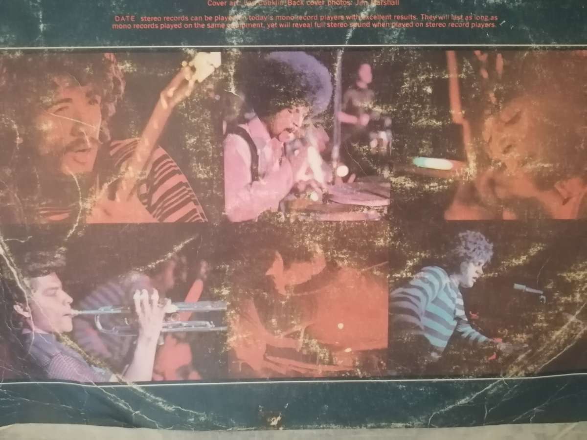 SANTANA - VINYL IN VERY GOOD COND. - SEE BELOW FOR INFO.