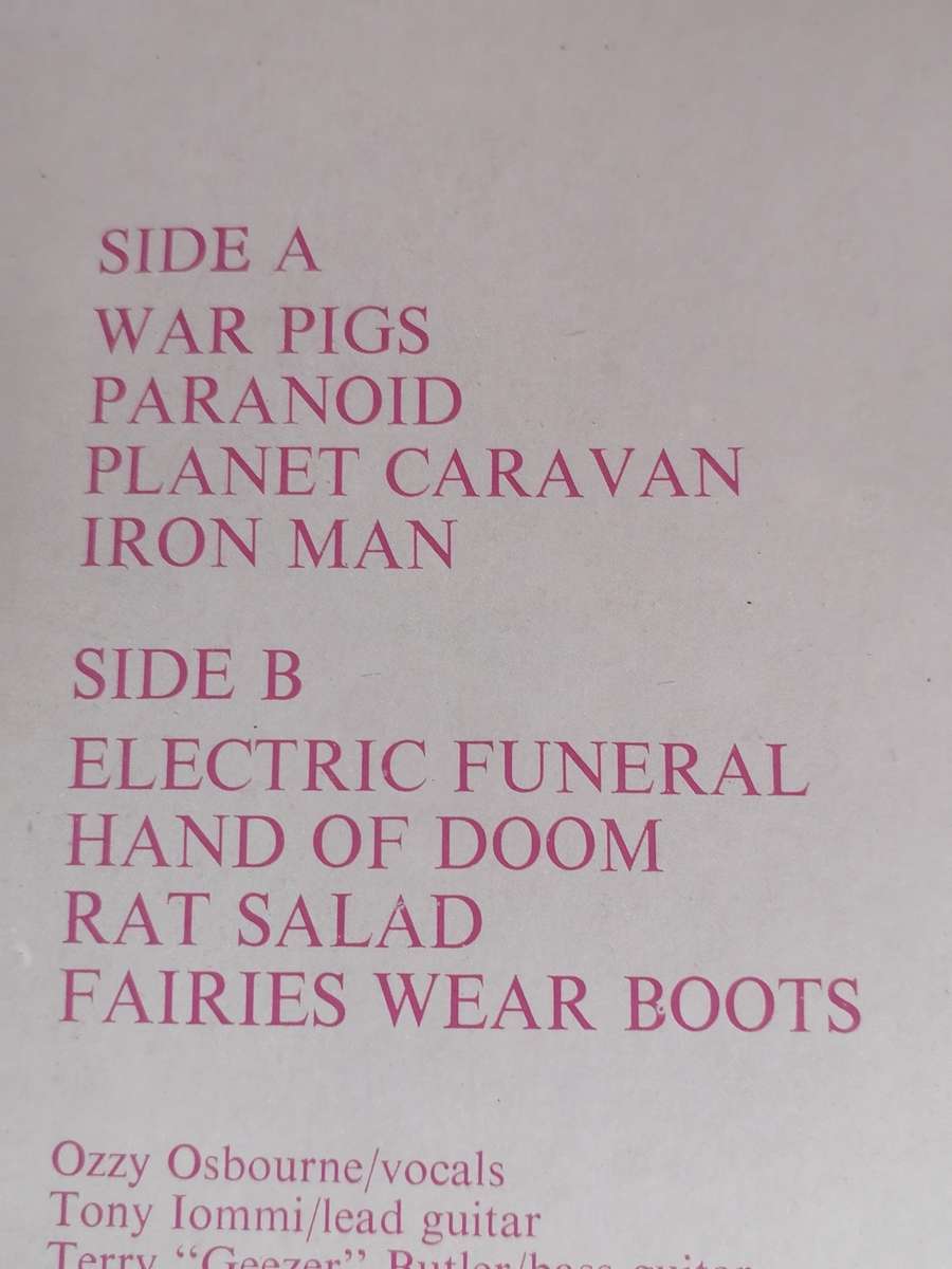 BLACK SABBATH (PARANOID) - VINYL IN VERY GOOD COND. - SEE BELOW FOR INFO.