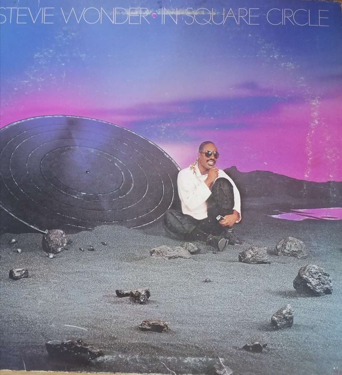 STEVIE WONDER - (IN SQUARE CIRCLE) - VINYL IN VERY GOOD COND. - SEE BELOW FOR INFO