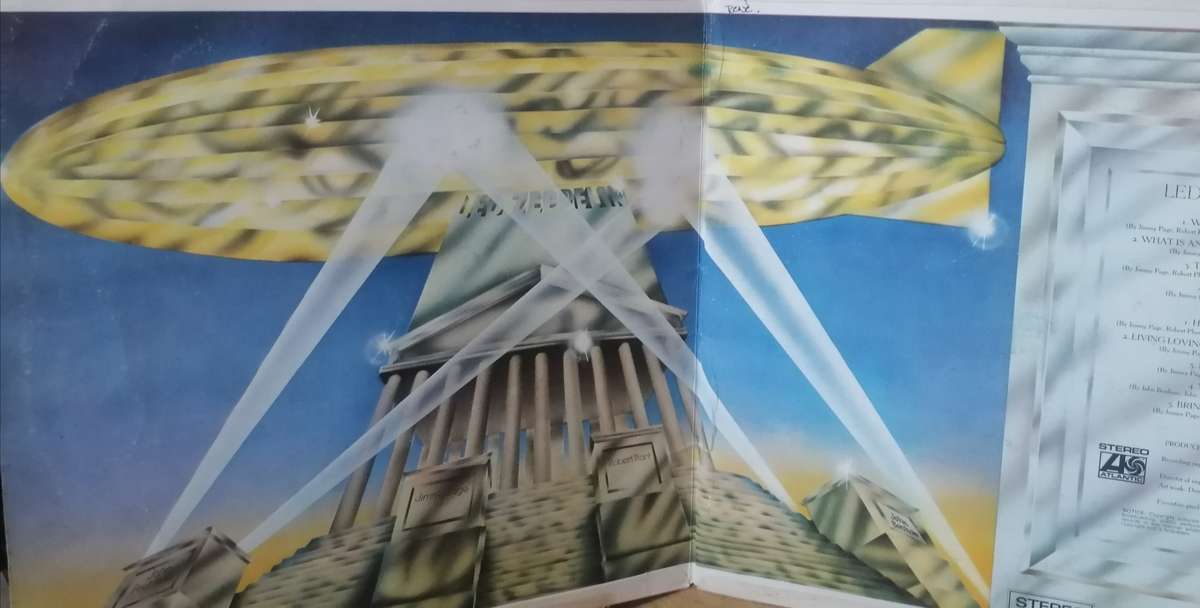 LED ZEPPELIN II - VINYL IN GOOD COND. - SEE BELOW FOR INFO.