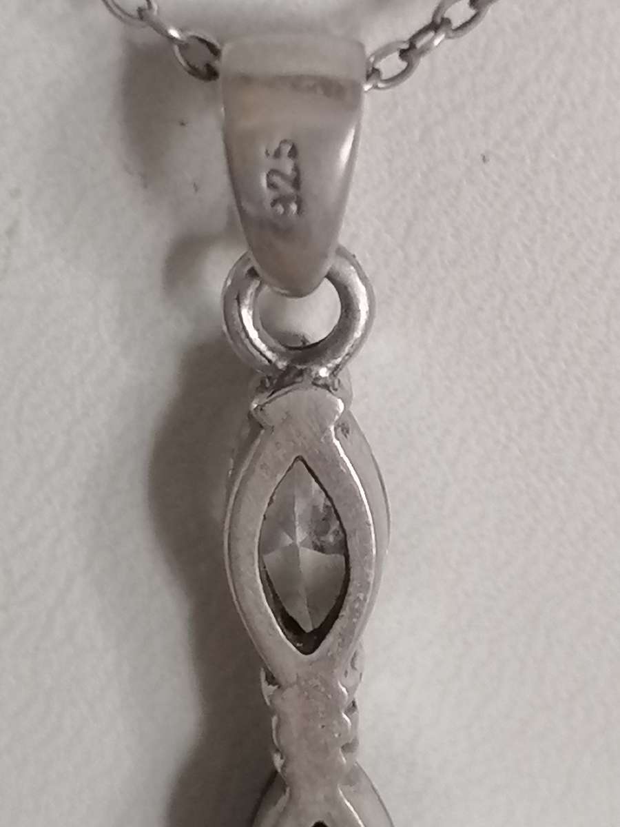 STUNNING HIGH QUALITY STERLIN SILVER LARGE STONE CROSS PENDANT - PLEASE READ BELOW FOR INFO.