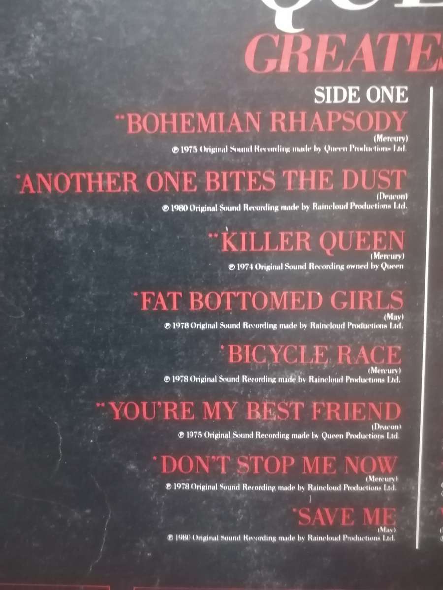 QUEEN (GREATEST HITS) - VINYL IN VERY GOOD COND. - SEE BELOW FOR INFO.