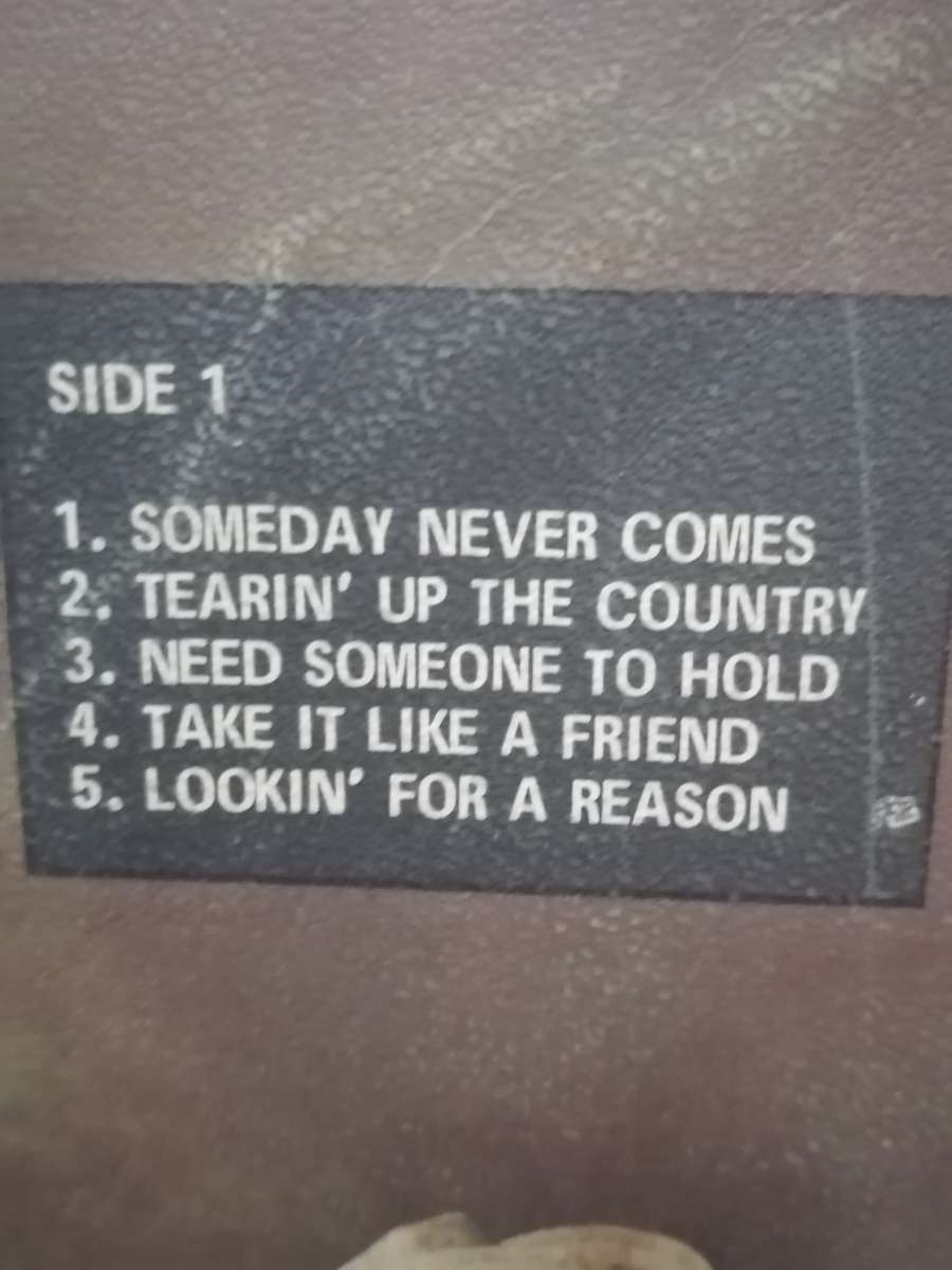 CREEDENCE CLEARWATER REVIVAL (MARDI GRAS) - VERY GOOD COND. - SEE BELOW FOR INFO.