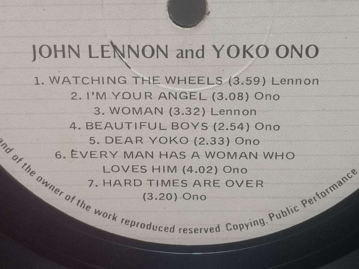 John Lennon & Yoko Ono, Double Fantasy  vinyl in very good condition.