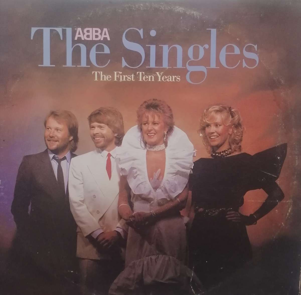 ABBA, The Singles, Double album,  vinyl's in very good condition.