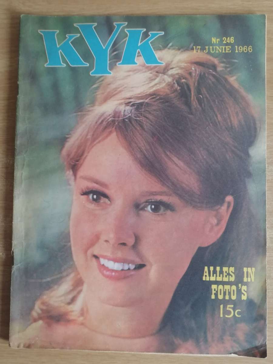 Scarce, 4x early 1966 KYK photo magazines, Nr. 243,244,246 & 247, good condition.