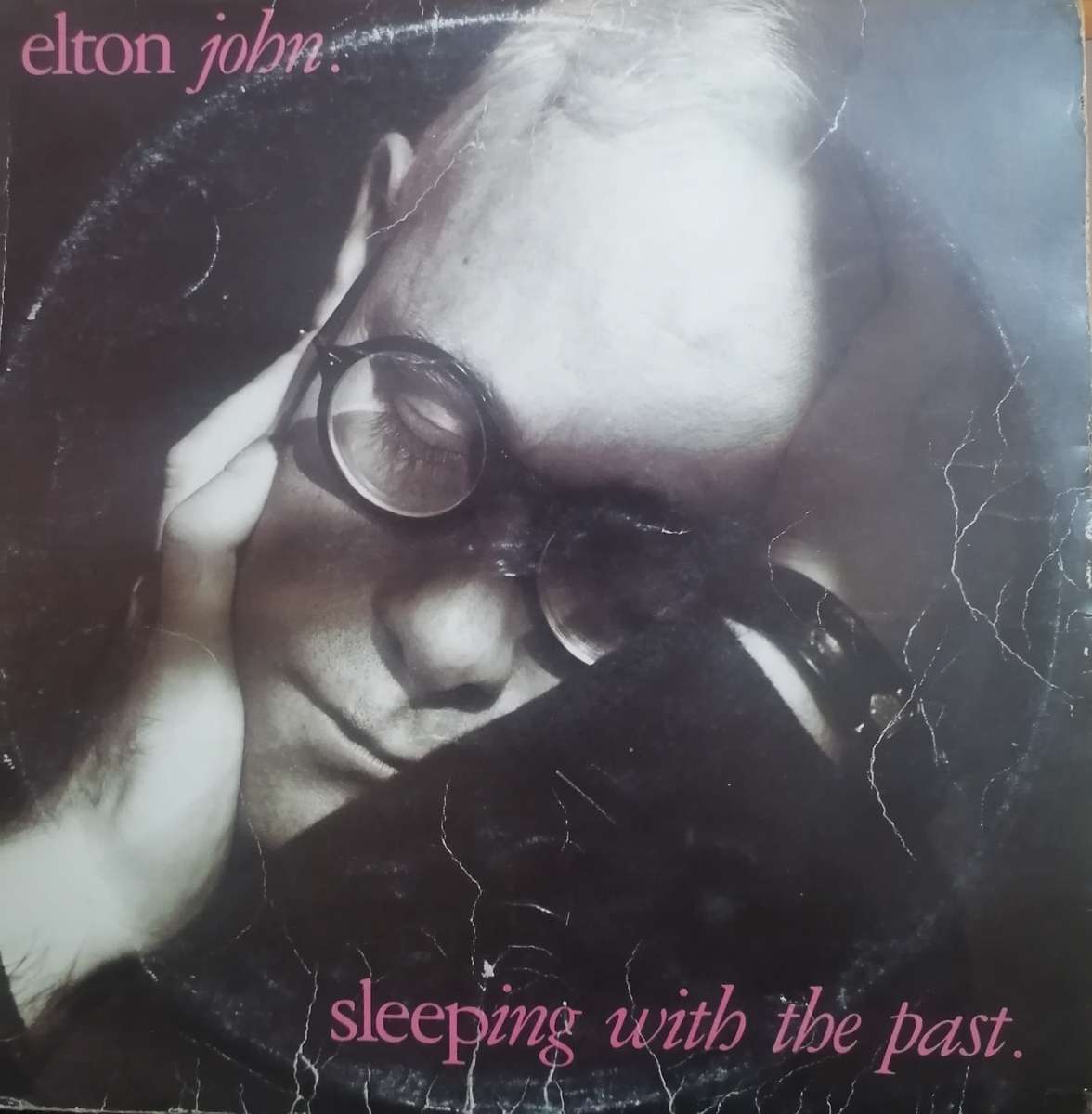 Elton John, Sleeping with the past, vinyl in very good condition.