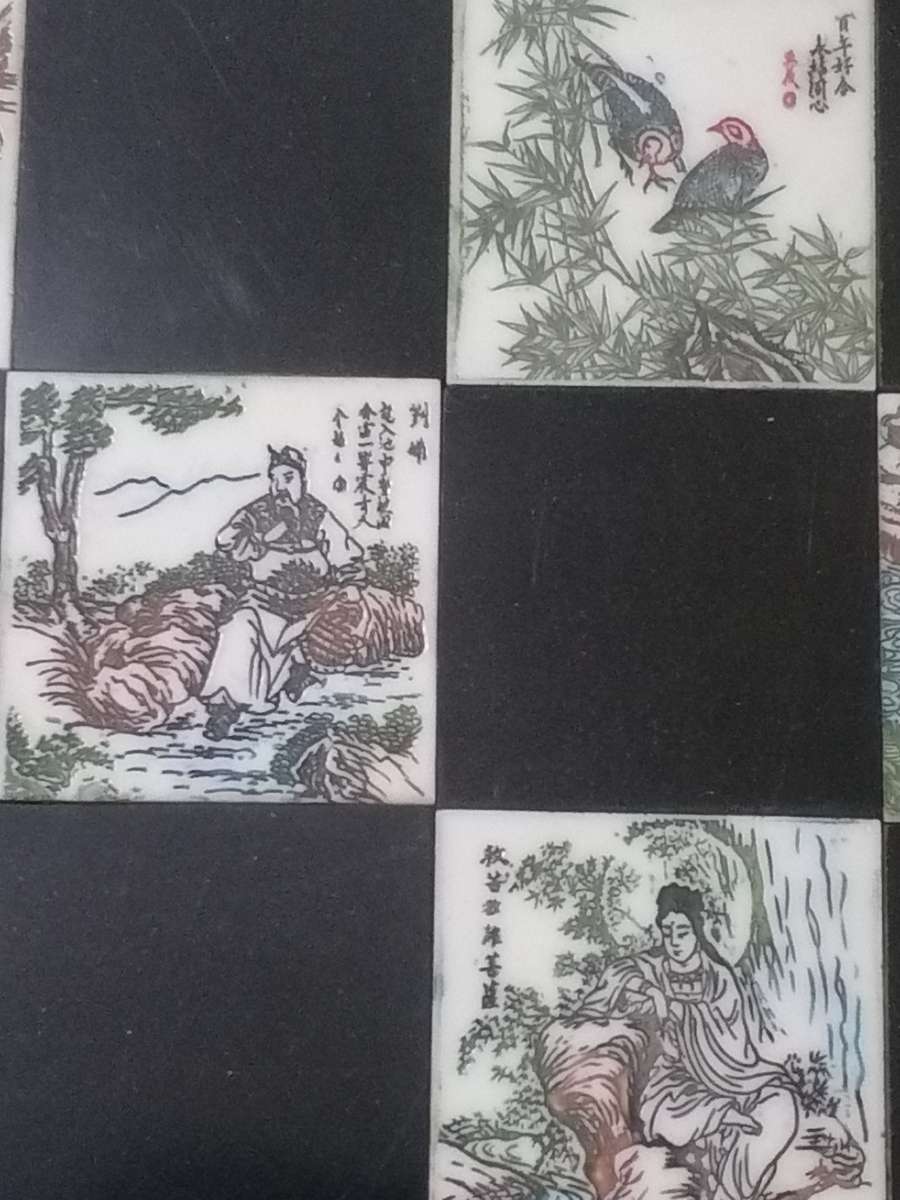 Vintage oriental exquisitely hand carved chess set.