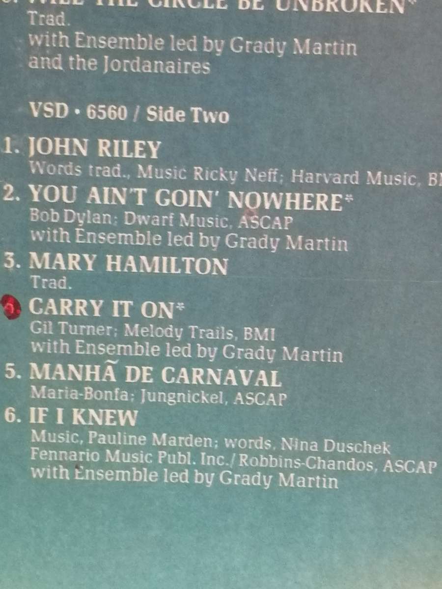 Joan Baez, First 10 years, double album, vinyl's very good.