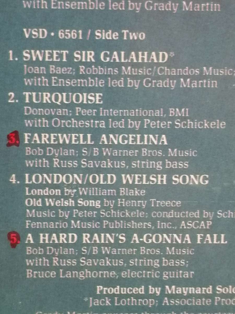 Joan Baez, First 10 years, double album, vinyl's very good.