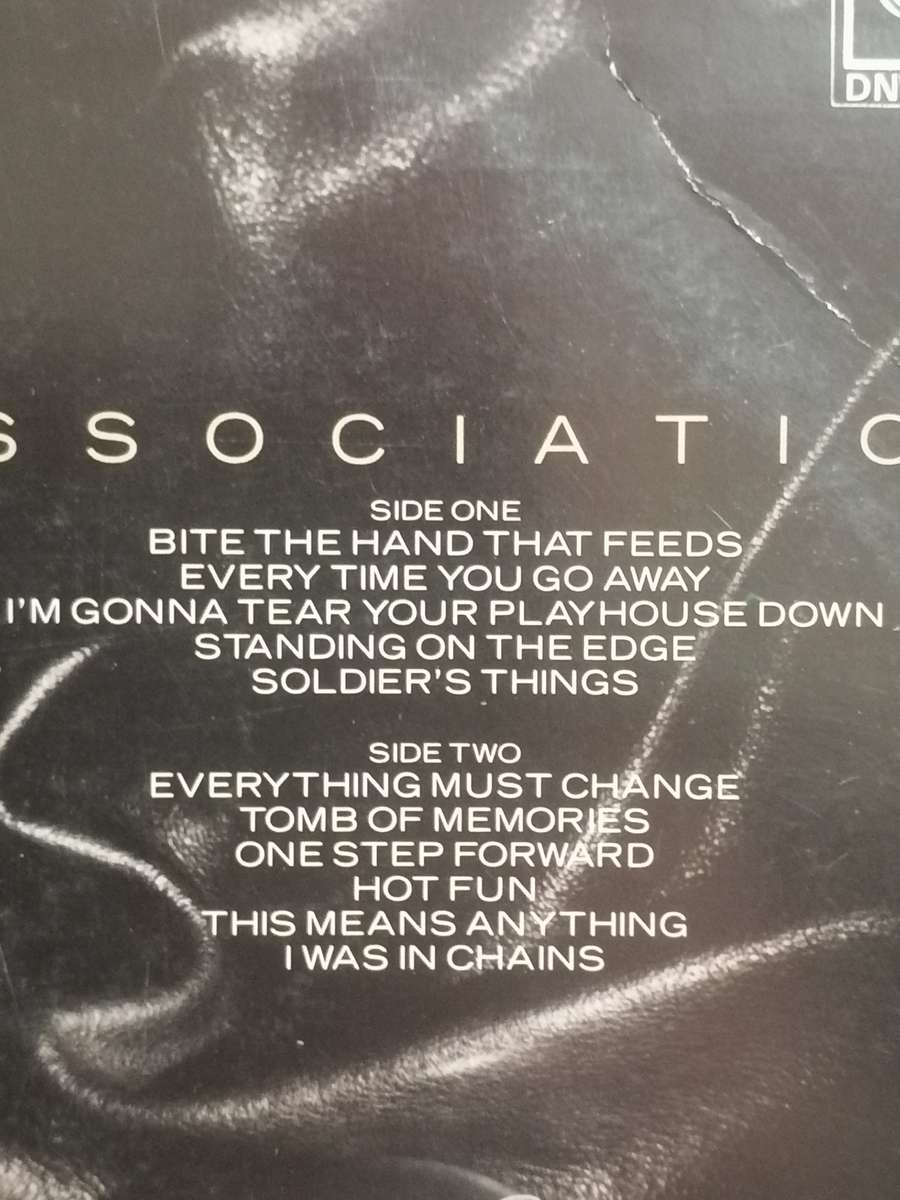 Paul Young, vinyl excellent.