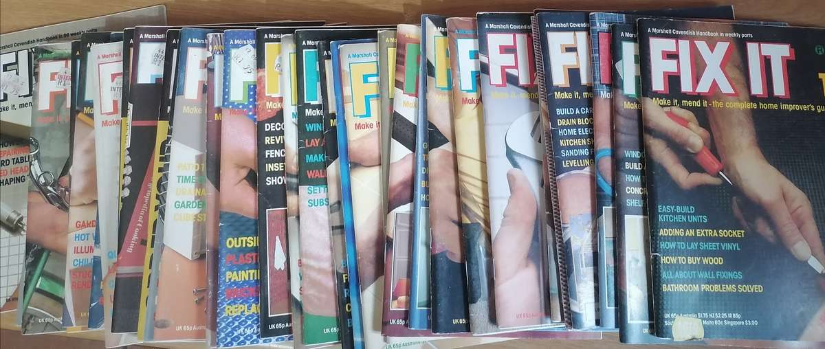 35x copies of Fix it | The complete home improver's guide's | in very good condition.