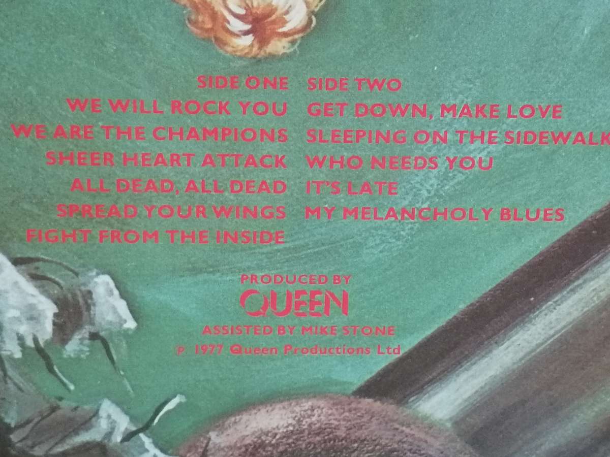 Queen, News of the World, vinyl in very good condition.