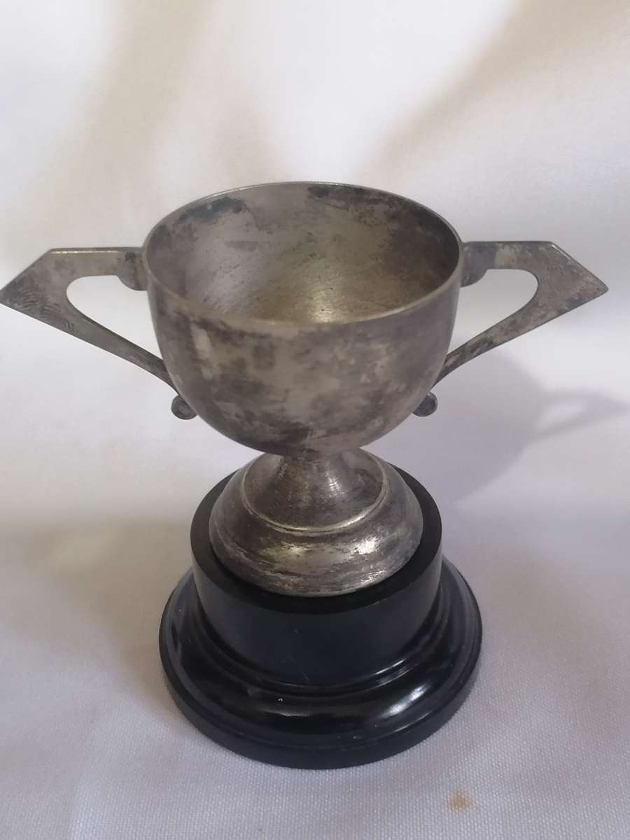 4x Vintage silver trophies, good condition, needs cleaning.