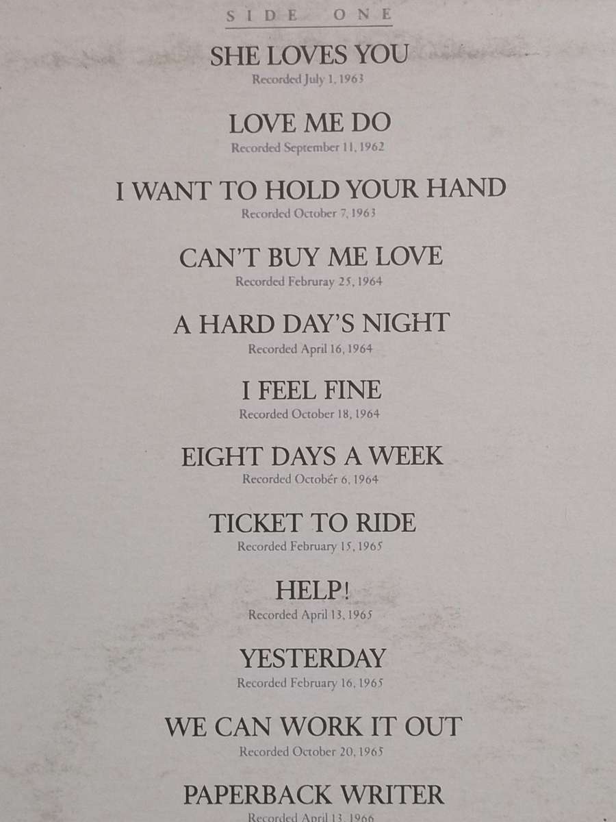 The Beatles, 20 Greatest Hits, vinyl very good..