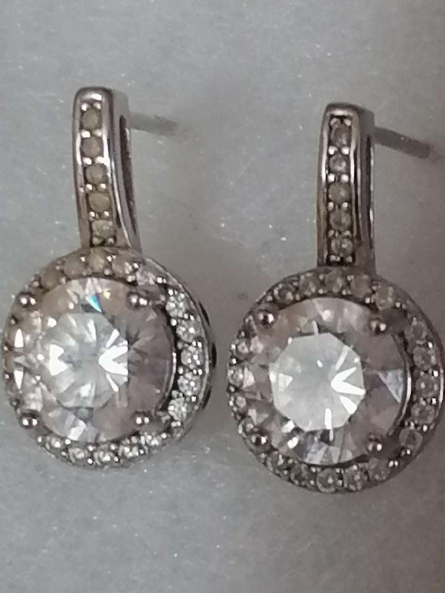 Stunning Sterling Silver Stud earring set with CZ stones.