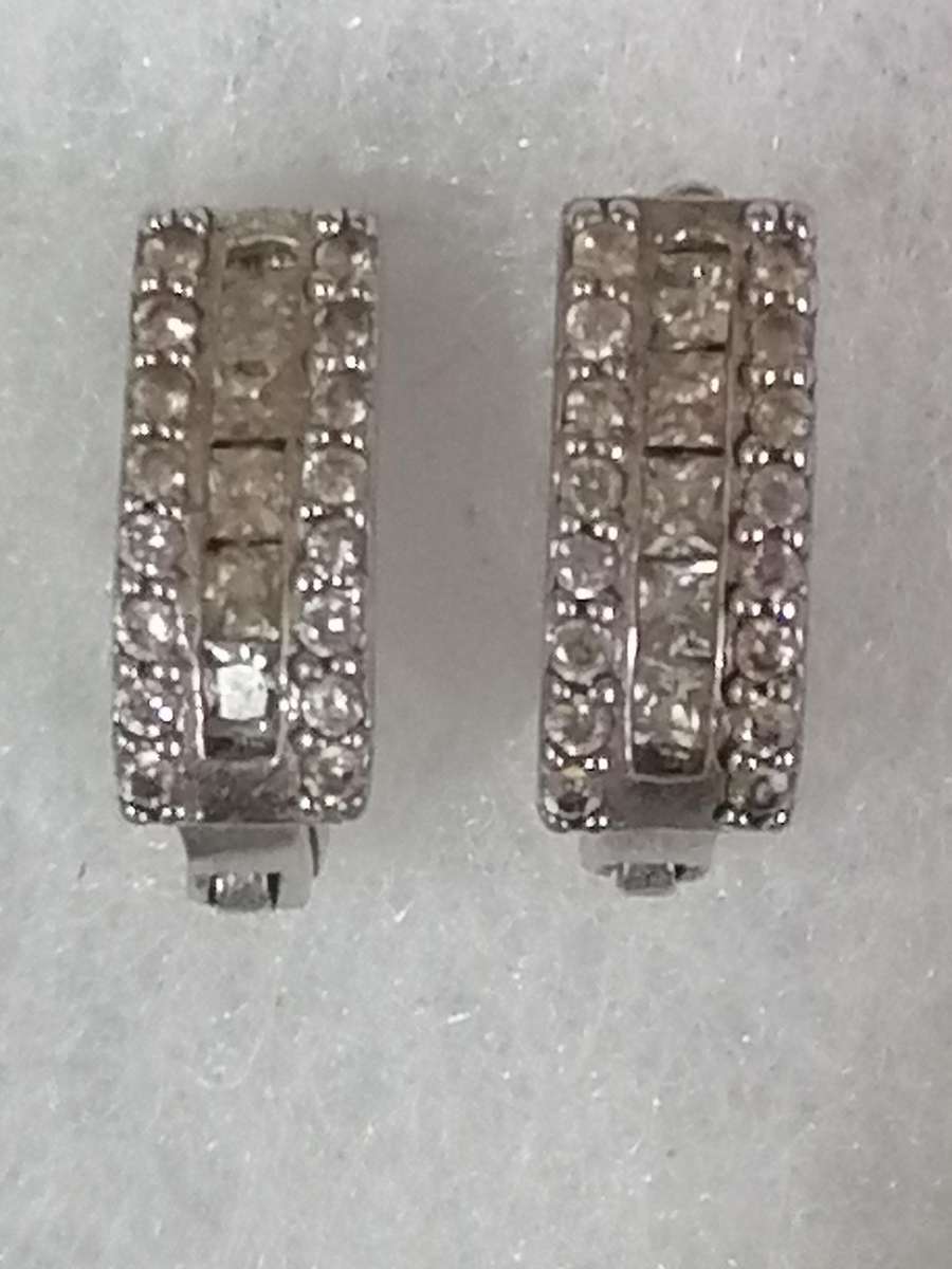 Quality Sterling Silver stud clip on earring set with CZ stones.