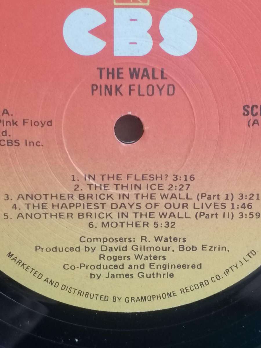 Pink Floyd the Wall, Double album, vinyl's very good.