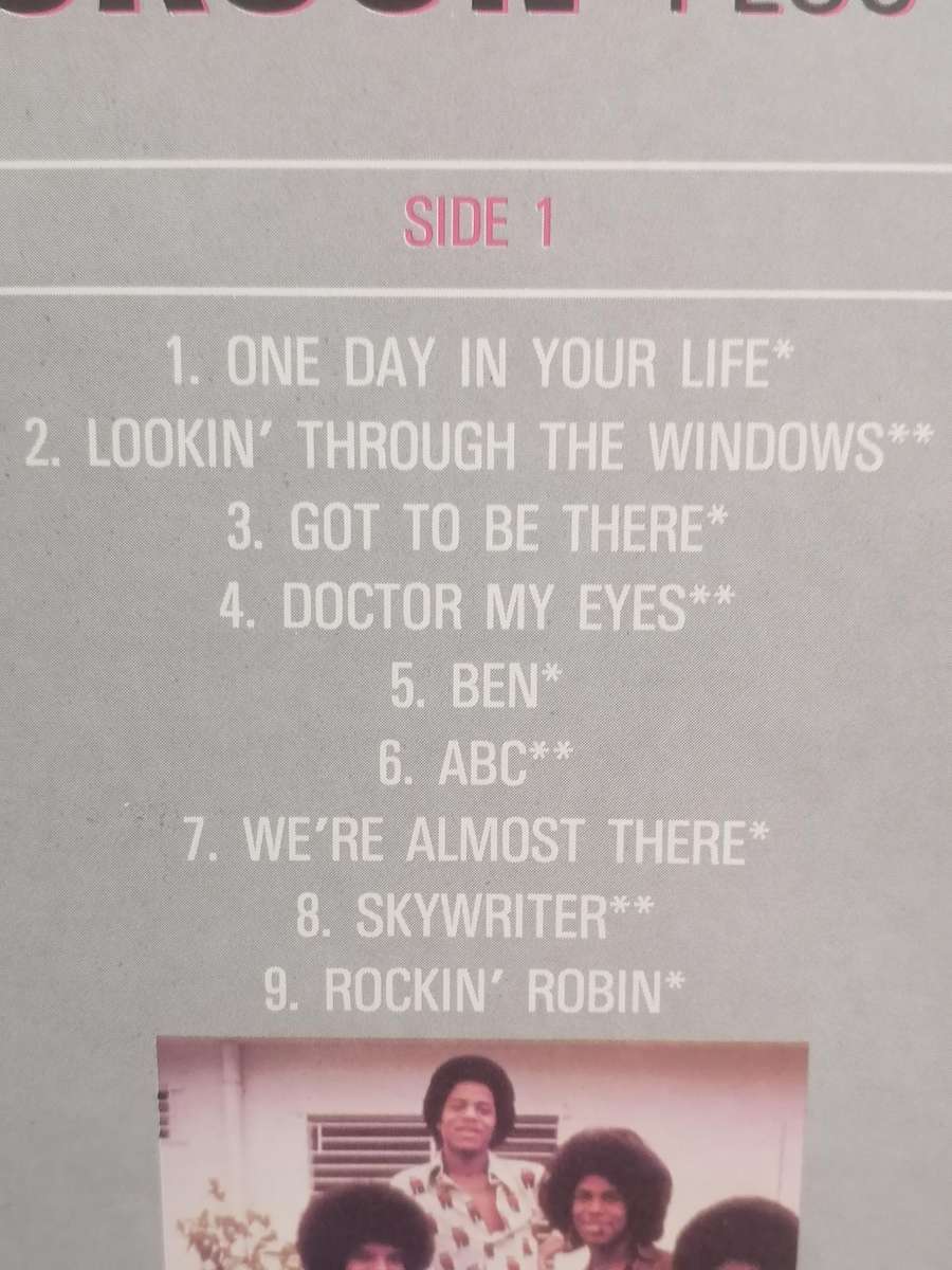 Michael Jackson plus the Jackson 5, Greatest hits, vinyl very good+.