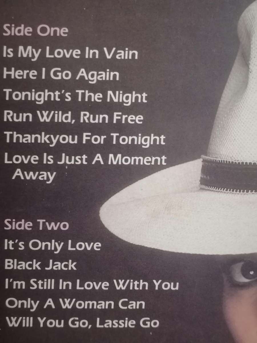 Geraldine, It's only Love, vinyl very good.