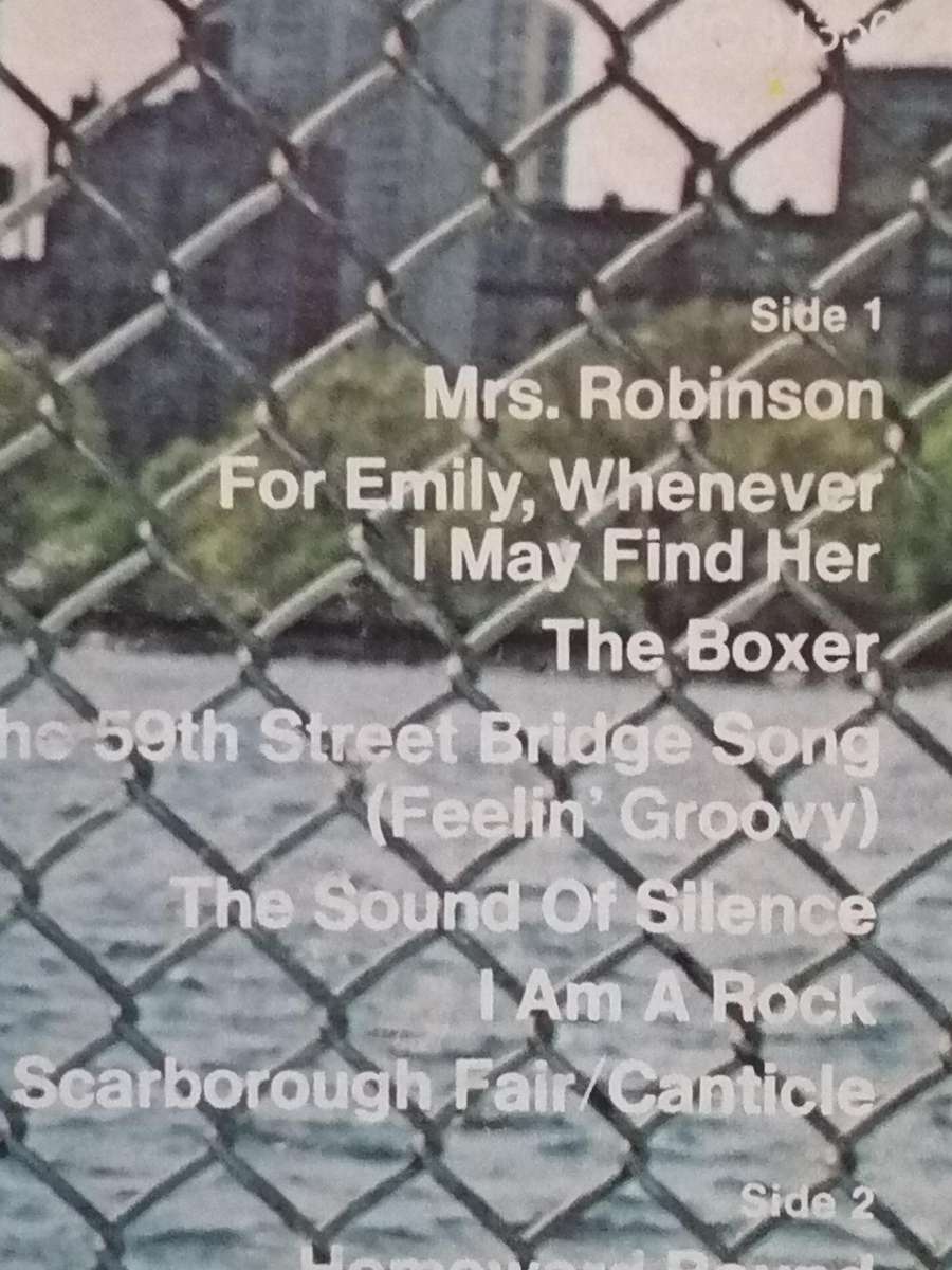 Simon and Garfunkel's greatest hits, vinyl very good.