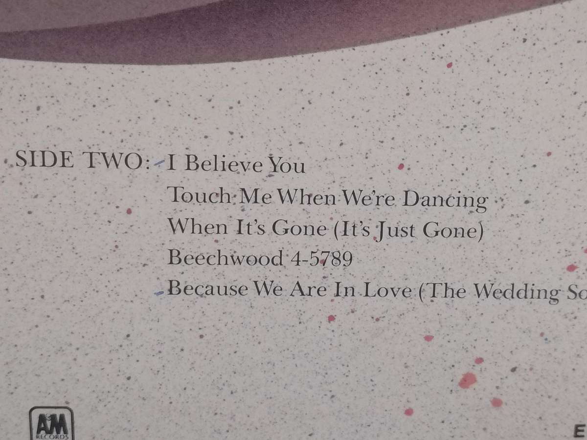 The Carpenters, Made in America, vinyl very good.