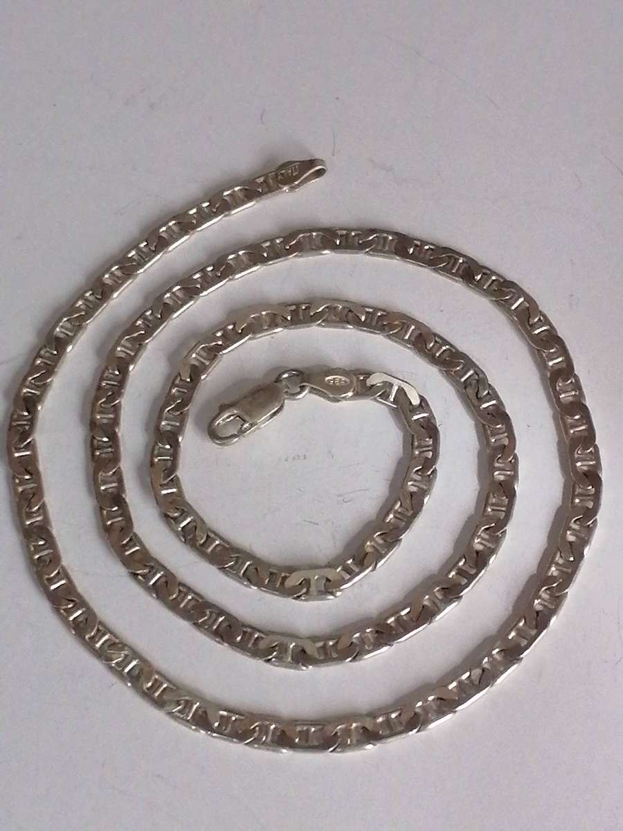 Strong Italian 925. silver link necklace, 4mm wide & 50cm long.