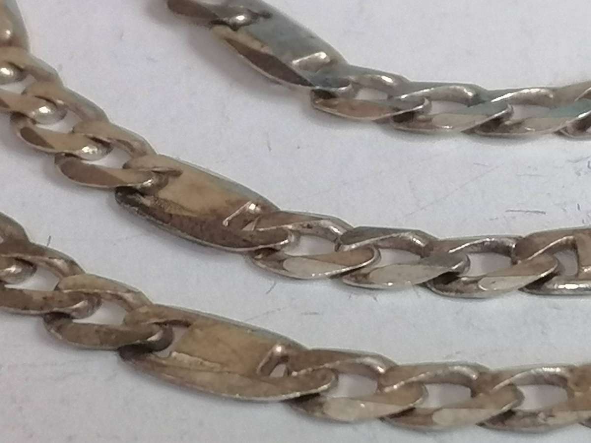 Strong Italian 925. silver flat curb link necklace, 5mm wide & 59cm long.