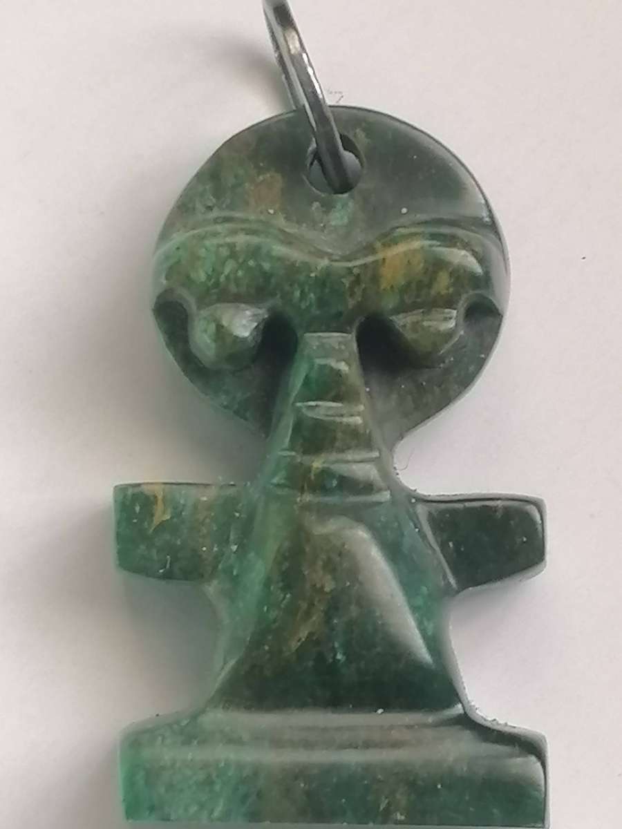 Rare Vinitage Baberton Verdite (Jade) hand carved figure (Silver ring).